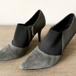 Tahari  Bea Heeled Ankle Boot in Black and Embossed Snake Print Suede Size 6.5 Photo 3