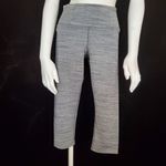 Manduka  Gray Capris (S) Photo 4