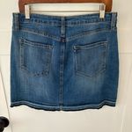 Just Black  Boutique Raw Hem Denim Skirt. Size Large. Photo 3