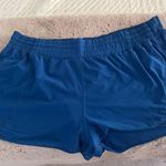 Lululemon Hotty Hot Short 2.5” Photo 0