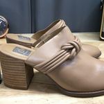 Anne Klein Rosel Dress Pump US 8 Tan Leather Knotted Stacked Block Heel Shoes Photo 0