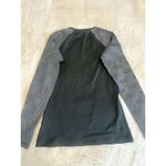 Nike  Pro Women's Training Long Sleeve Tee Pullover Thumb Holes Gray M Photo 1