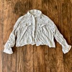 Sim & Sam  Cropped Button Down Photo 3