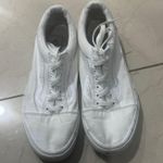 Vans   Photo 0
