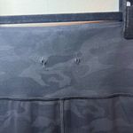 Vuori Daily Jogger Leggings Black Camo High Rise 7/8 Gym Stretch FLAW Women's XS Photo 3