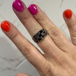 Ring / City by City / Black/Silver / EUC Silver Photo 0