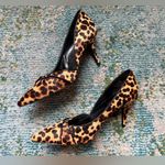 Nine West Y2K leopard print faux fur abstract heels, size 7M Photo 7