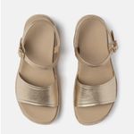 Abeo Solstice Buckle wedge sandal comfort cushioned gold metallic shoes size 7.5 Photo 1