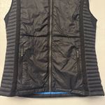 Kuhl  Women's Spyfire Hooded Vest in blackout size large Photo 7