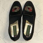 Basic Editions Christmas Wreath Embroidered Black Flat Shoes(Size 7) Photo 2