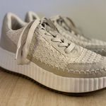 Dolce Vita Fredi Woven Sneaker Size 8.5 Photo 0