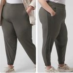 Athleta NWT Brooklyn Ankle Pant/Jogger Featherweight Fabric Olive Green- Size 18 Photo 1