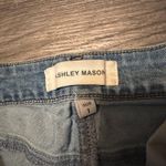 Ashley Mason Jeans Photo 1