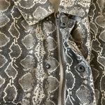 BLANK NYC snakeskin cropped jacket lightweight zipper front size medium Photo 4