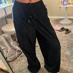 Edikted Pants Photo 4