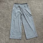 Athleta  white & black stripe wide-leg pants size 8 Photo 3