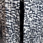 Chico's Black & White Bold Geometric Abstract Snap Front Jacket Blazer Sz 2/MD Photo 3