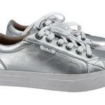 Taos Plim Soul Luxe Sneaker in Metallic Silver Size 6 Quiet Luxury Leather Photo 0