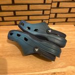 Crocs Blue Clogs W5/M3 Photo 5