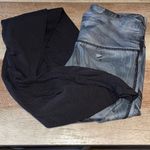 Alo Yoga  Goddess Scrunched Leggings Marble Black XXS‎ Photo 4