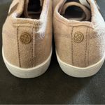 Daisy Fuentes  Blush Pink Sneakers Rose Gold Glitter Size 7 New Without Box Photo 5