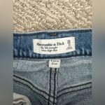 Abercrombie & Fitch  Curve Love The ‘90s Straight Ultra High Rise Jeans Photo 2