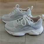 Beau Today Women's Chunky Sneaker, color Beige, size 8.5, NWT Silver Photo 3