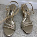 Gold Heels Size 7 Photo 1