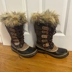 Sorel JOAN OF ARCTIC™ Women's Waterproof Boot Size 10 Camel Brown Black Photo 1
