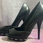 Blake Scott Black Peep Photo 0