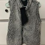 Stillwater Sherpa Vest Photo 0