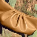 Senreve Cornetti Shoulder Bag Clutch with Tortoise Link Strap Tan Photo 0