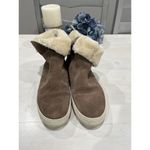 J SLIDES faux fur lined rubber sole high top zipper side‎ slip on shoes Size 8 Photo 2