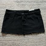 American Eagle NWT  Black Denim Distressed Low Rise Mini Skirt Size 14 32W Photo 4