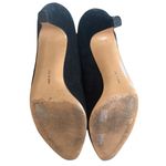 Salvatore Ferragamo Vintage 90s Ferragamo Black Suede Embroidered Gold Knot Round Toe Pump 8.5AA Photo 3