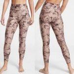 Athleta Salutation Stash Pocket 7/8 Printed Leggings Inner Beauty Hearth Rose Photo 1
