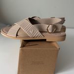 Vivaia Arch Pro AdaptAll Sandals Size 7 New Tan Photo 3