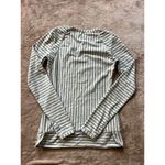 Athleta  Women's Long Sleeve striped pop‎ space dye black and white Sz 2XS Photo 7