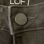 Loft  Outlet Black Jeans size 10 curvy skinny excellent condition inseam 30 Photo 3