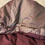 Lululemon  Puffer Vest size 8 burgundy Photo 4