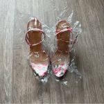 New Floral Stiletto Heels in Pink: Size 35 Pink Photo 5