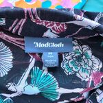 Modcloth Swan Lake Soiree Button-Up Shirt in Black Hawaii Floral Photo 12