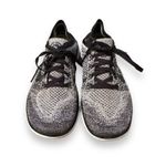 Nike  Women's Free RN Flyknit 2018 White Black‎ Mesh Sneakers Sz 9 Photo 1