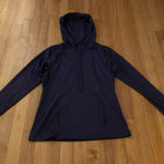 Athleta Athletic long sleeve Photo 0