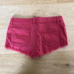 Topshop  - Moto Cut Off Shorts in Red Photo 2