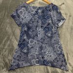 Women's Navy & White Floral Short Sleeve Top Sz M/L Flutter Sleeve Sharkbite Hem Blue Size M Photo 1