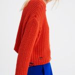ZARA ‎ Flame Orange Distressed Ripped Oversized Cropped Knit Sweater Size Small Photo 3