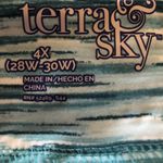 Terra & Sky  Biker Shorts Size 4X 28W-30W Polyester Spandex Pull On  Womens NWOT Photo 5