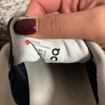 OnCloud Cloud Sneakers Navy White Men’s Size 7.5, Women 9 Blue Photo 5