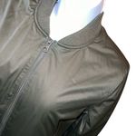 American Eagle Women’s Army Green Quilted Bomber Jacket Size Small Photo 1